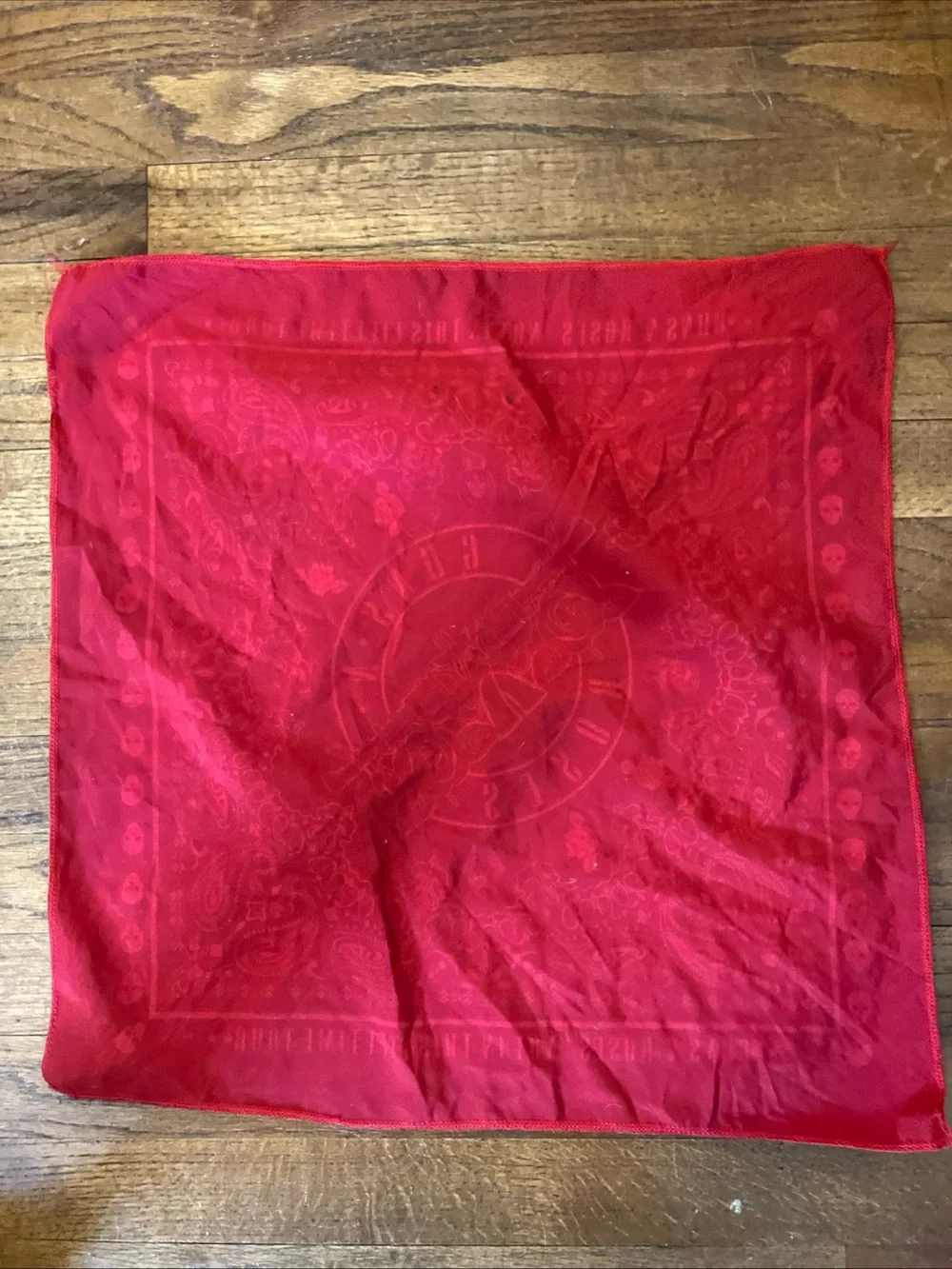 Guns N' Roses Red 'Not In This Lifetime' Bandana